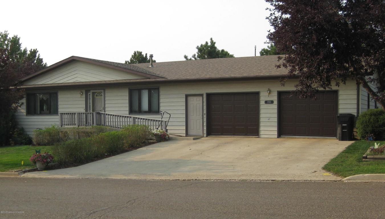 Well Maintained 4,120sq/ft Home