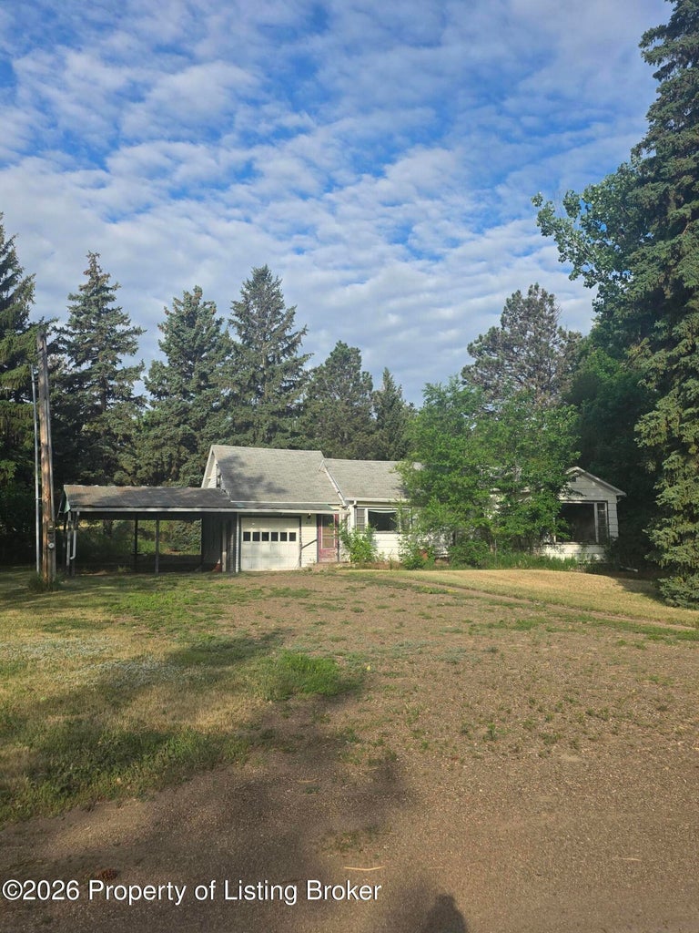 Rare Property on 1.52 Acres